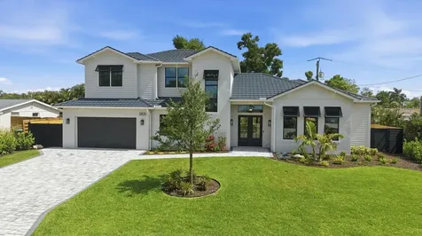 2531 Wisteria Street Sarasota FL 34239