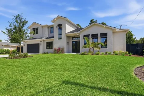 2531 Wisteria Street Sarasota FL 34239