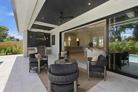 2531 Wisteria Street Sarasota FL 34239