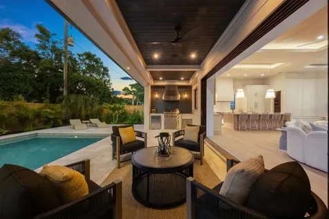 2531 Wisteria Street Sarasota FL 34239