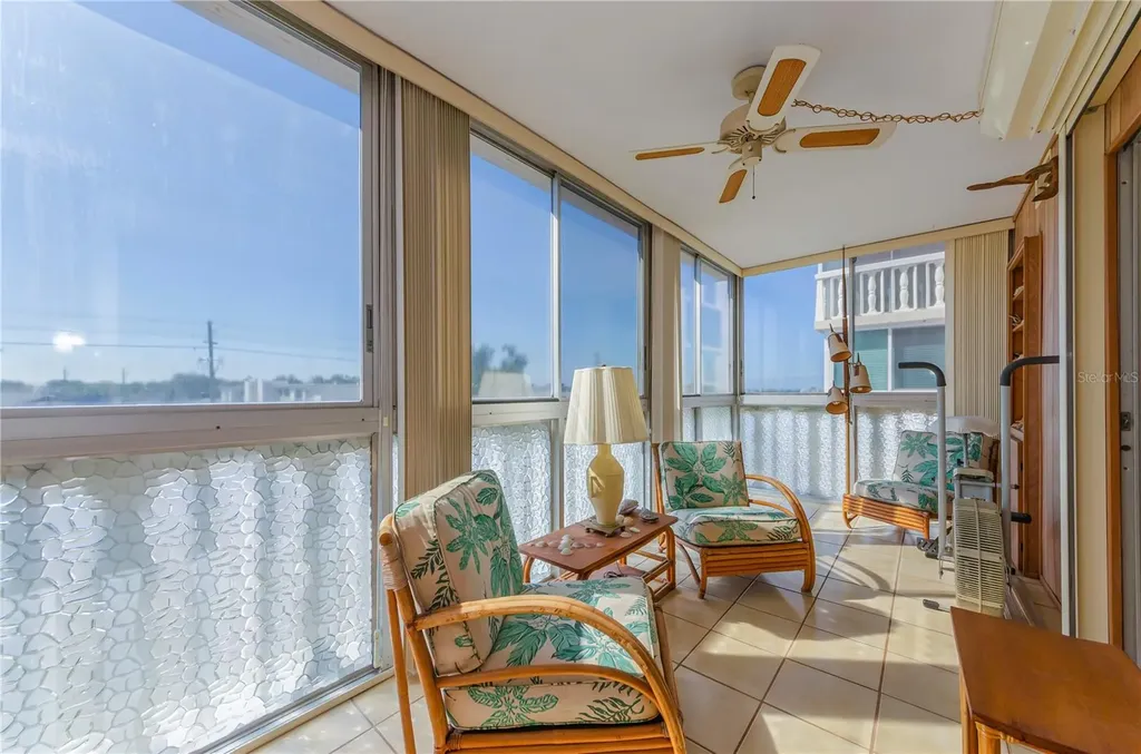 131 Bluff View Drive Belleair Bluffs FL 33770