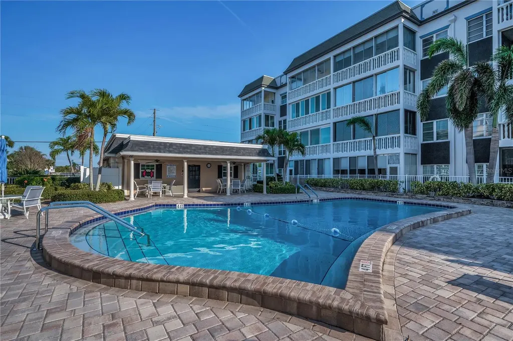 131 Bluff View Drive Belleair Bluffs FL 33770