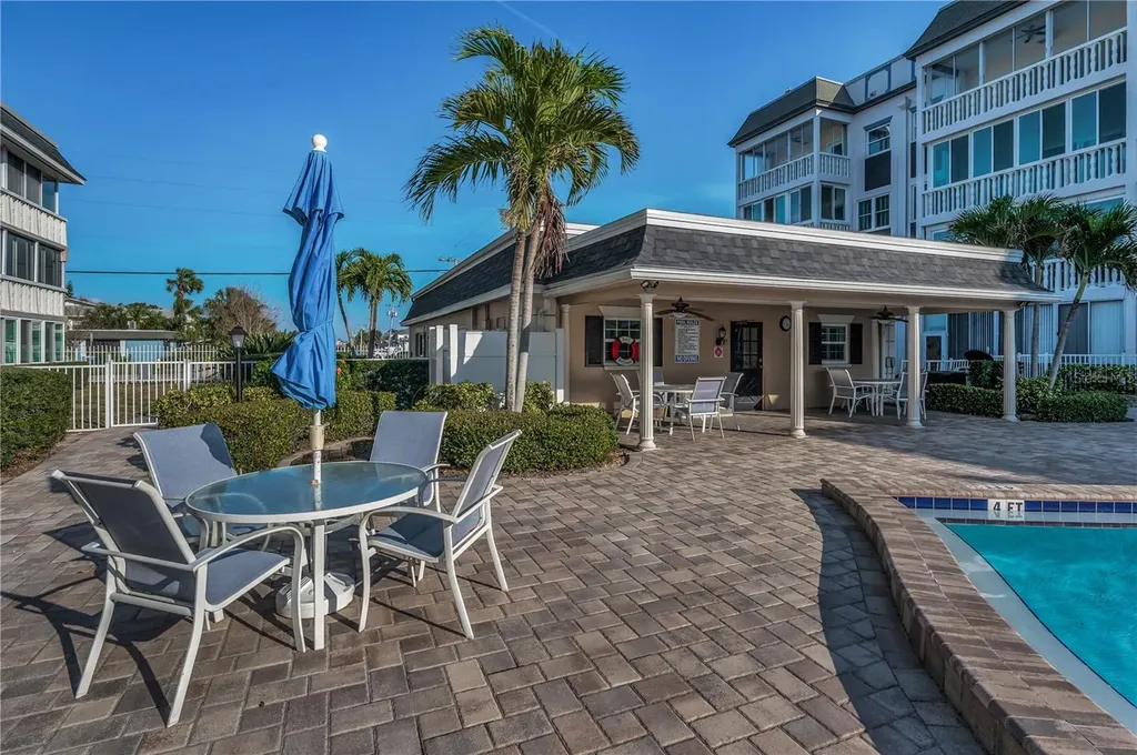 131 Bluff View Drive Belleair Bluffs FL 33770