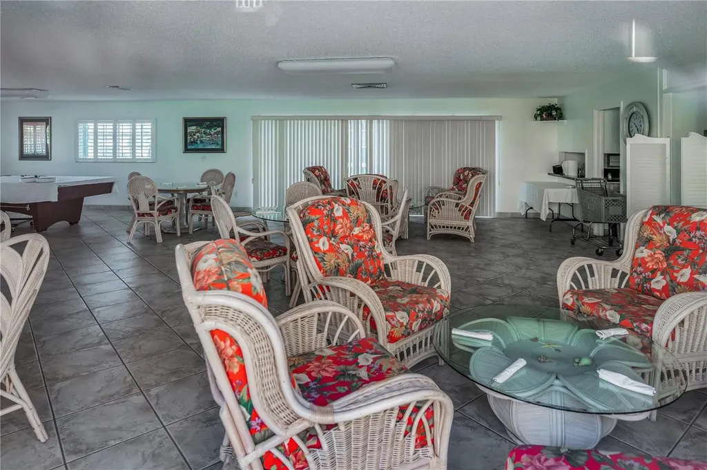 131 Bluff View Drive Belleair Bluffs FL 33770