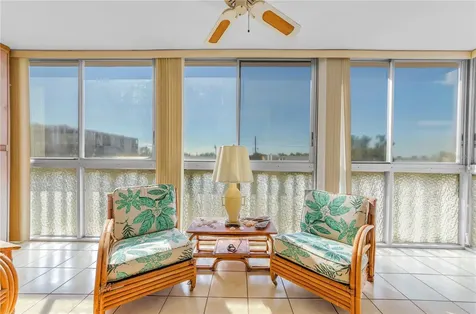 131 Bluff View Drive Belleair Bluffs FL 33770