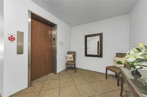 131 Bluff View Drive Belleair Bluffs FL 33770
