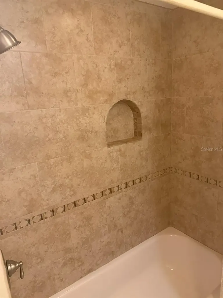 11595 SE 129th Place Ocklawaha FL 32179