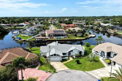 1 Cherrytree Court Palm Coast FL 32137