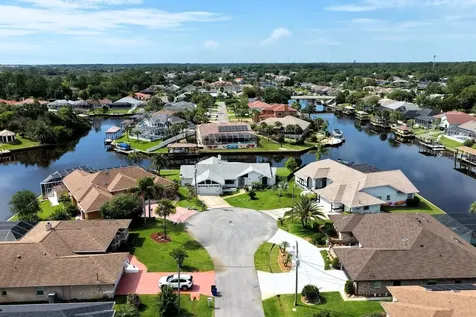 1 Cherrytree Court Palm Coast FL 32137
