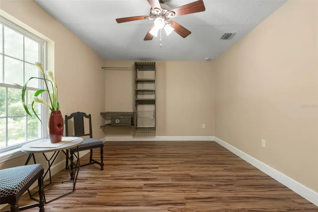 3296 N Old Dixie Highway Bunnell FL 32110