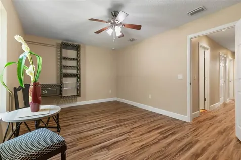 3296 N Old Dixie Highway Bunnell FL 32110