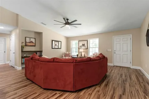 3296 N Old Dixie Highway Bunnell FL 32110