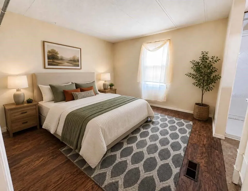 1925 Mary Lane Holiday FL 34690
