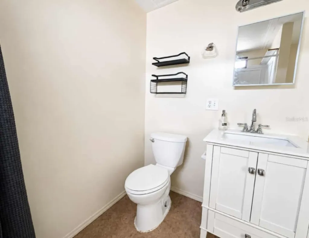 1925 Mary Lane Holiday FL 34690
