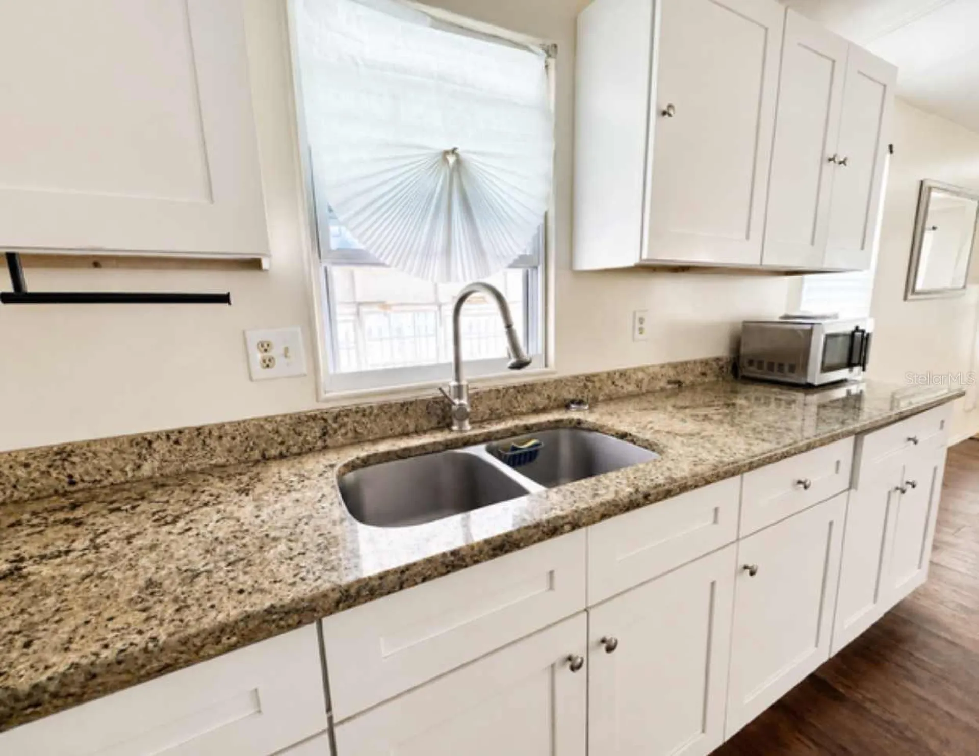 1925 Mary Lane Holiday FL 34690
