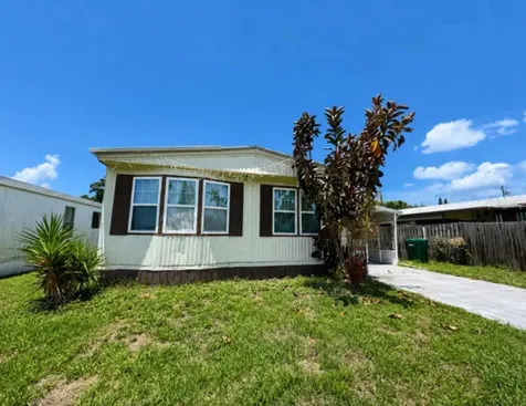 1925 Mary Lane Holiday FL 34690