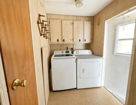 1925 Mary Lane Holiday FL 34690