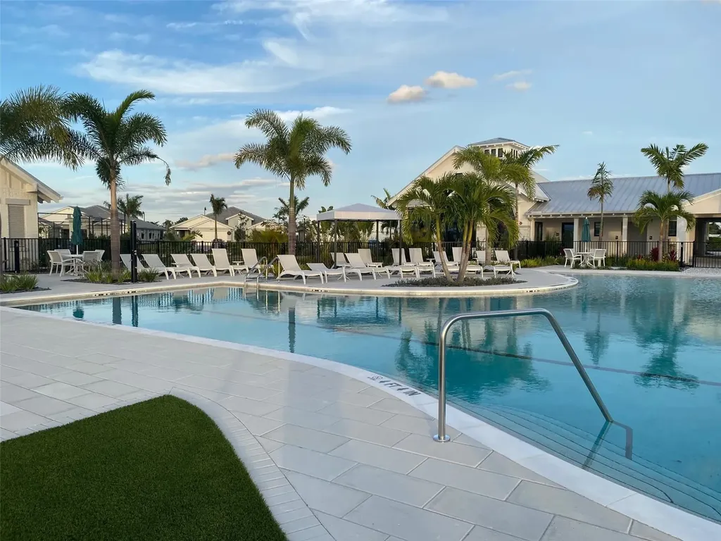 18588 Dayspring Place Venice FL 34293