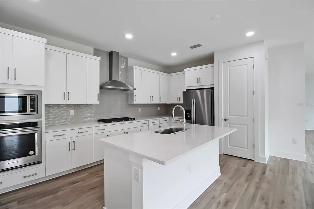 18588 Dayspring Place Venice FL 34293