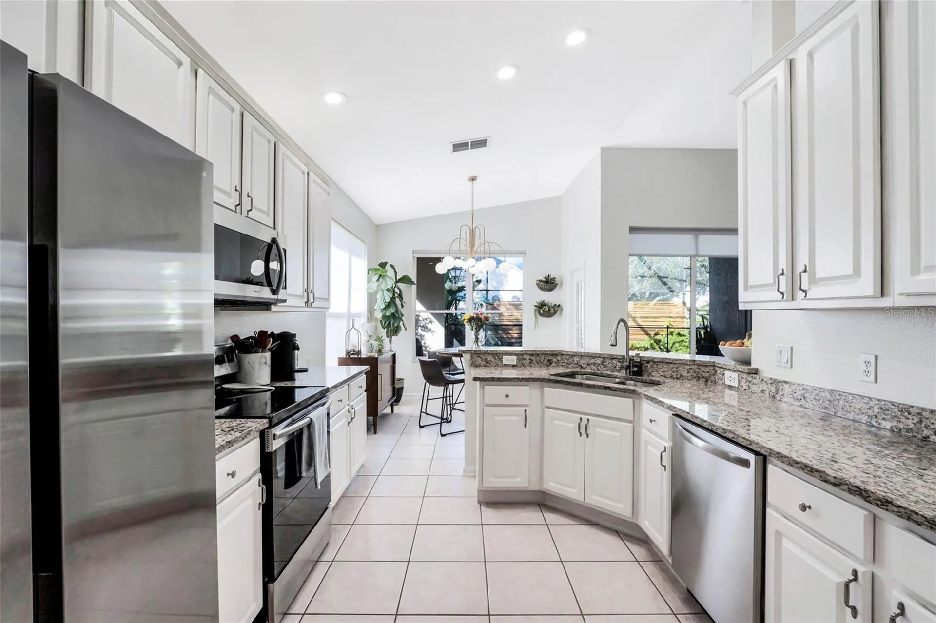 4713 Windsor Avenue Orlando FL 32819