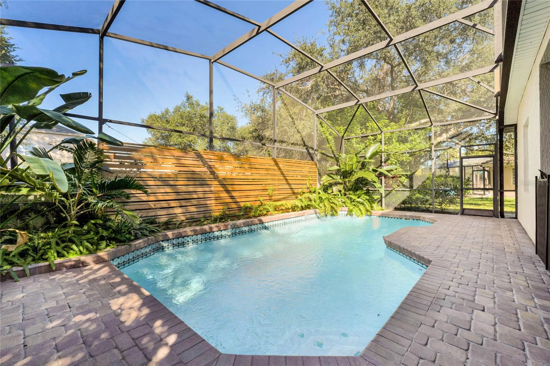 4713 Windsor Avenue Orlando FL 32819