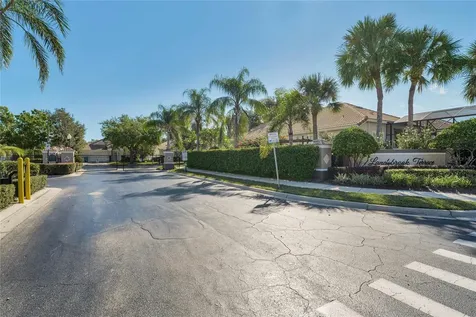 4713 Windsor Avenue Orlando FL 32819
