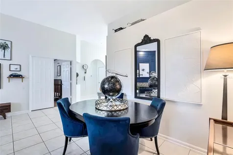 4713 Windsor Avenue Orlando FL 32819