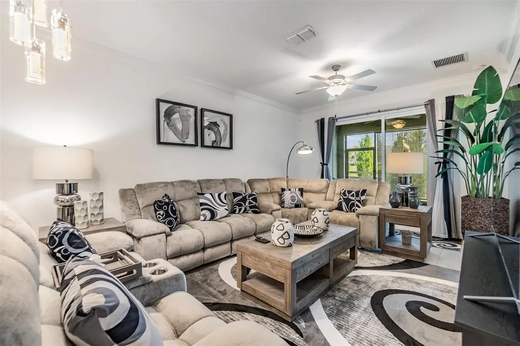 6748 Ripple Pond Loop Zephyrhills FL 33541