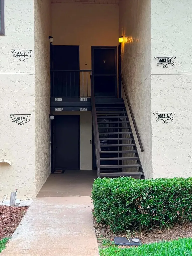 681 Midway Drive Ocala FL 34472