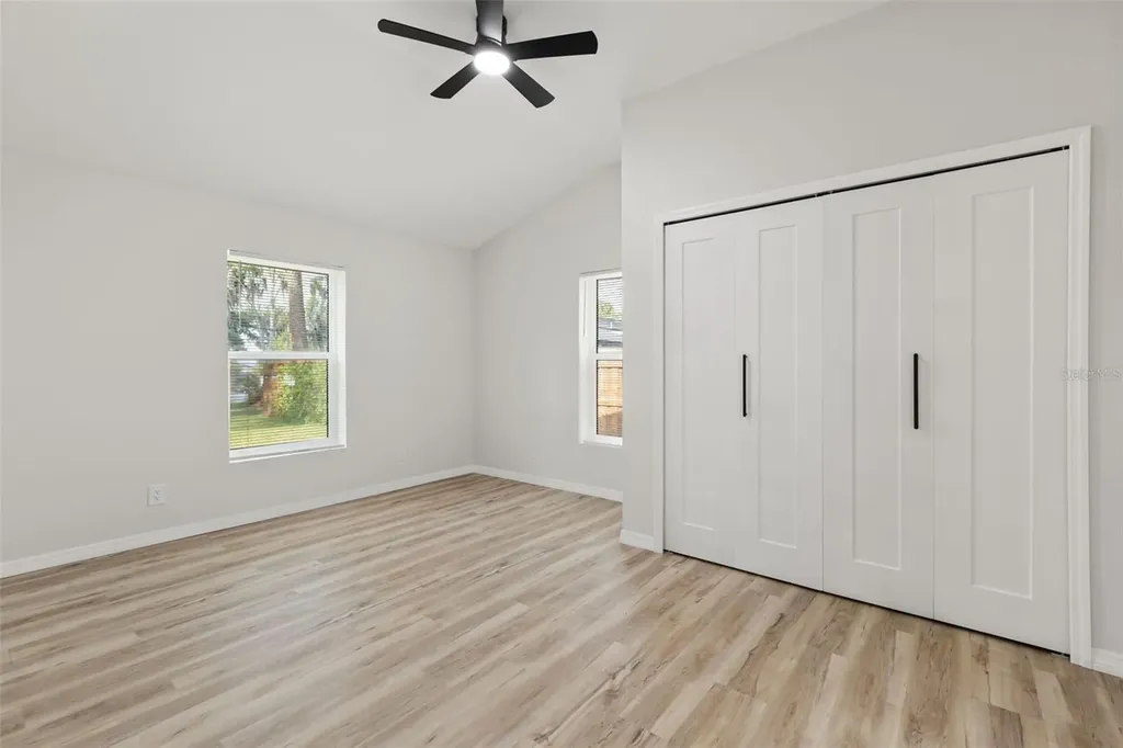 384 Magnolia Place Debary FL 32713