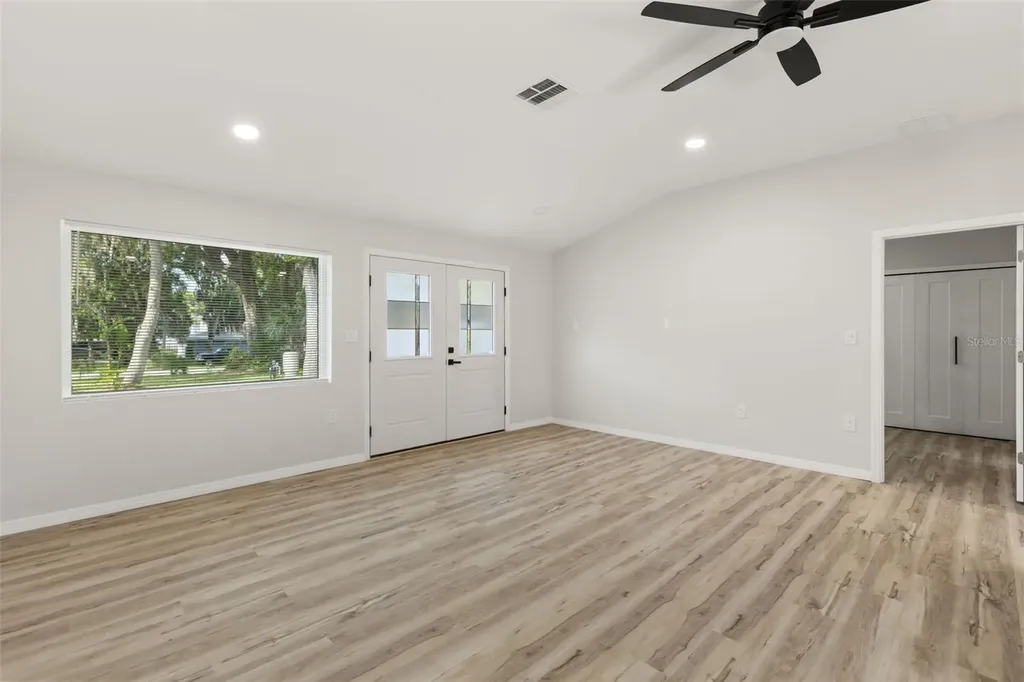 384 Magnolia Place Debary FL 32713