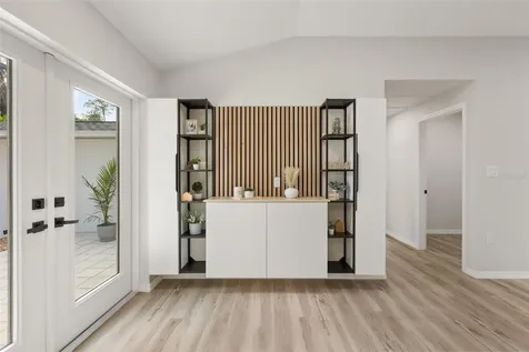 384 Magnolia Place Debary FL 32713