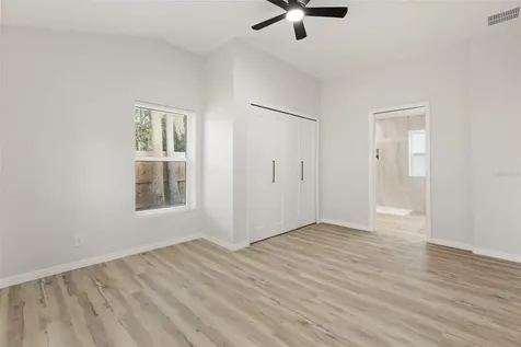 384 Magnolia Place Debary FL 32713