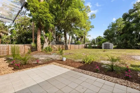 384 Magnolia Place Debary FL 32713