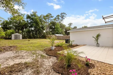 384 Magnolia Place Debary FL 32713