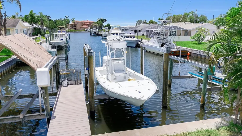 2307 10th Street W Palmetto FL 34221