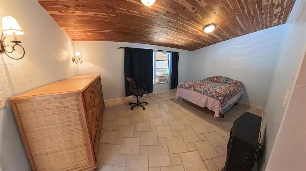 2501 Gator Lane Groveland FL 34736