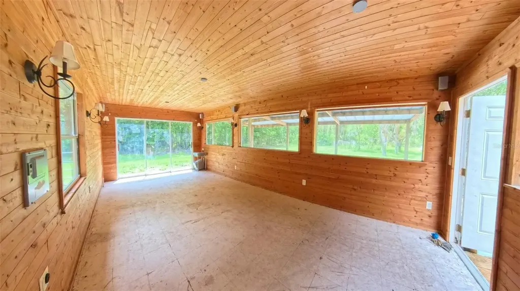 2501 Gator Lane Groveland FL 34736