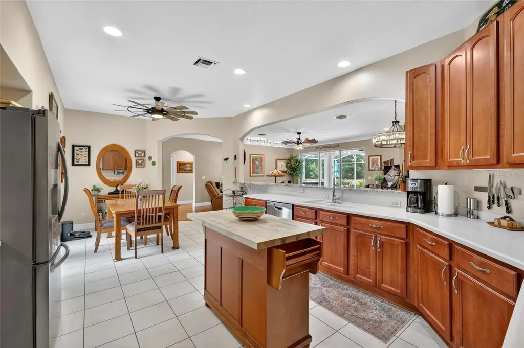 2003 Bayside Avenue Mount Dora FL 32757
