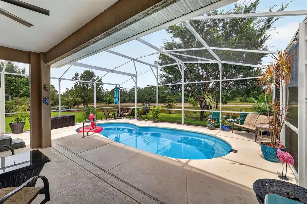 2003 Bayside Avenue Mount Dora FL 32757