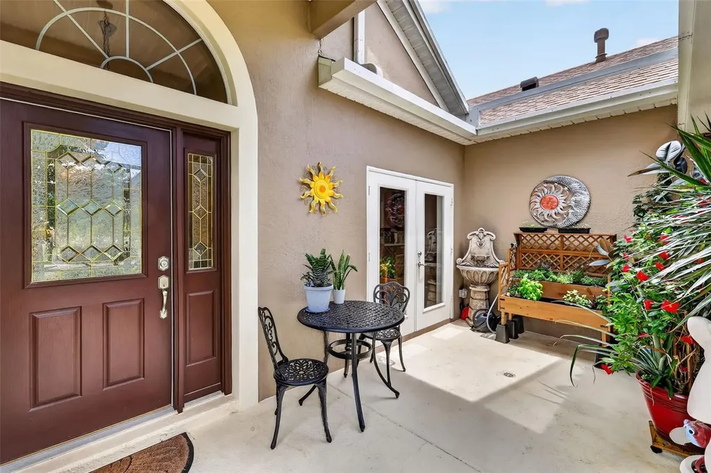 2003 Bayside Avenue Mount Dora FL 32757
