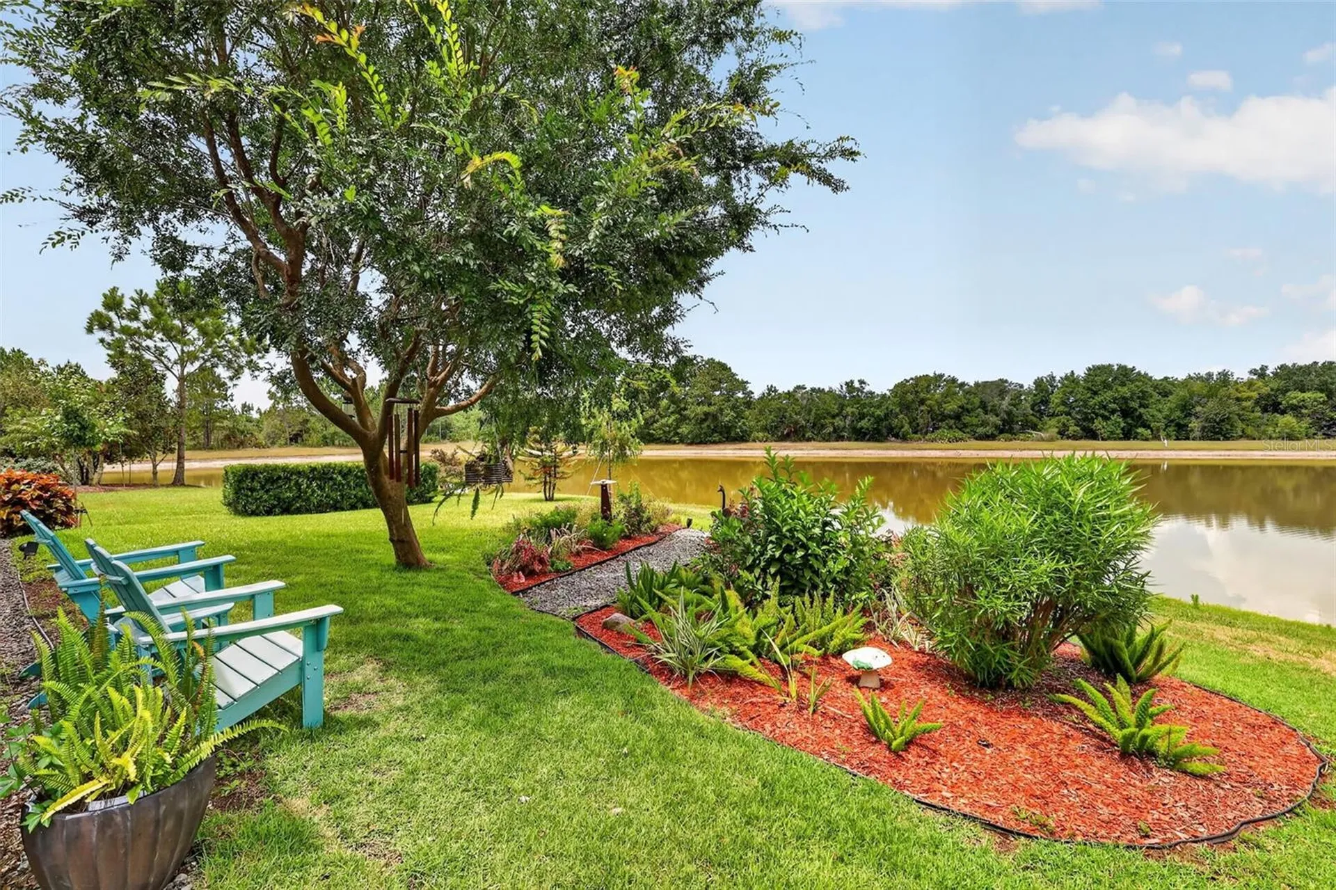 2003 Bayside Avenue Mount Dora FL 32757