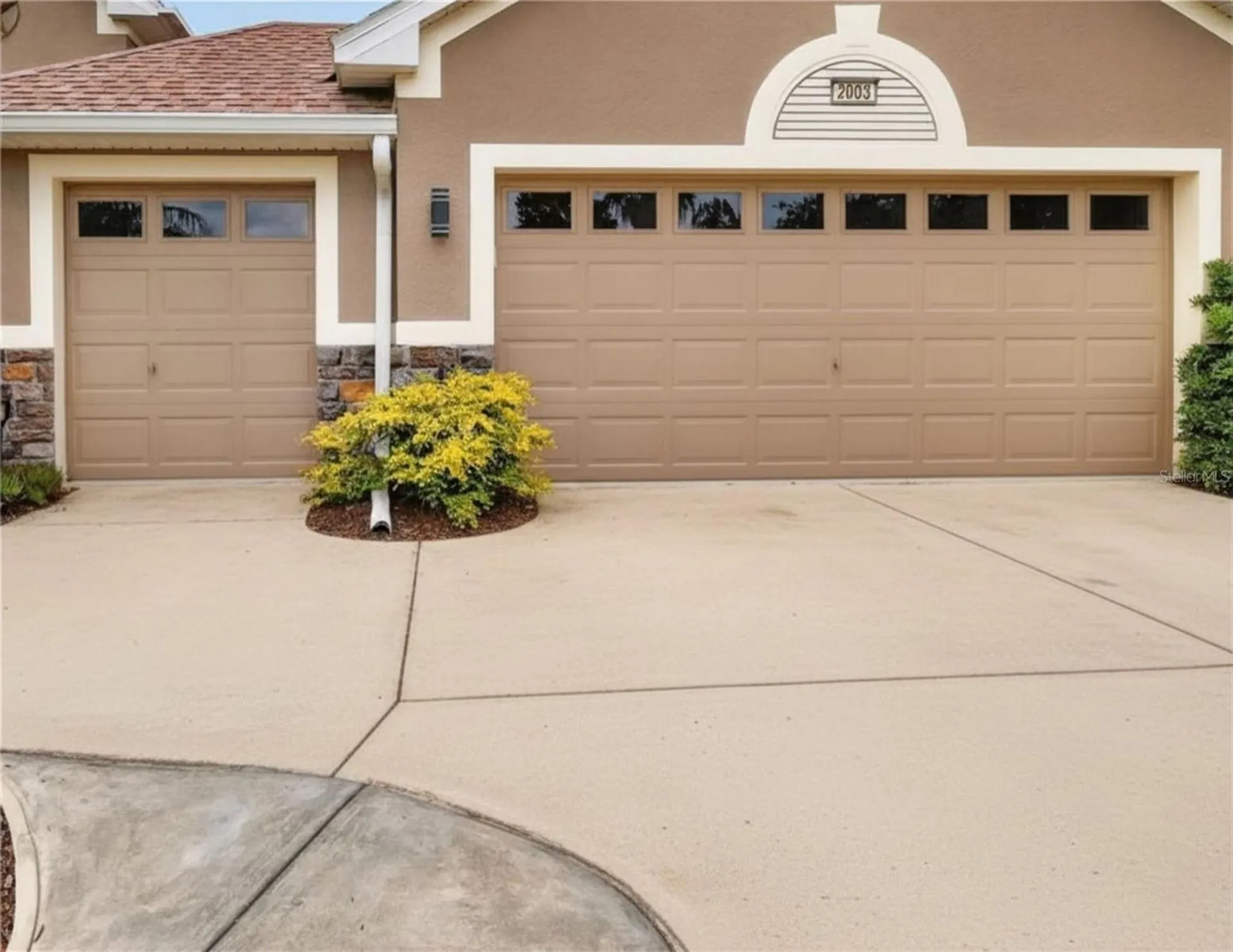 2003 Bayside Avenue Mount Dora FL 32757