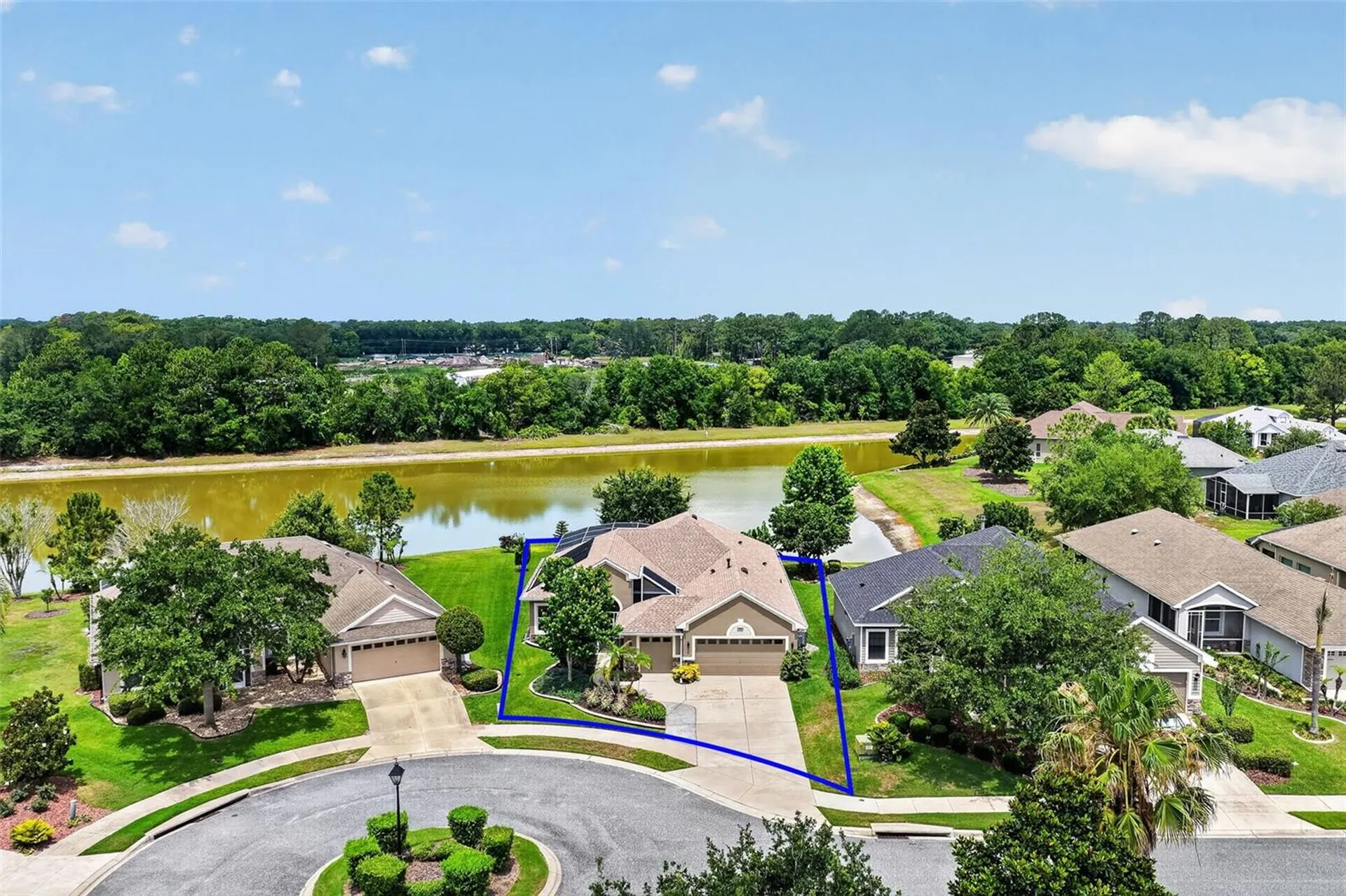 2003 Bayside Avenue Mount Dora FL 32757