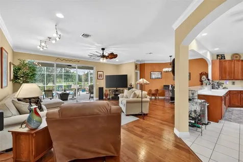 2003 Bayside Avenue Mount Dora FL 32757