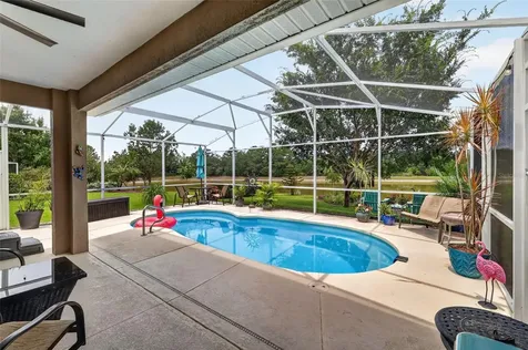 2003 Bayside Avenue Mount Dora FL 32757