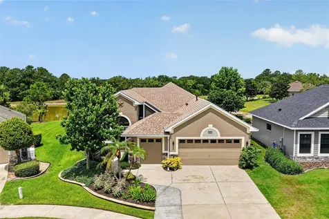 2003 Bayside Avenue Mount Dora FL 32757