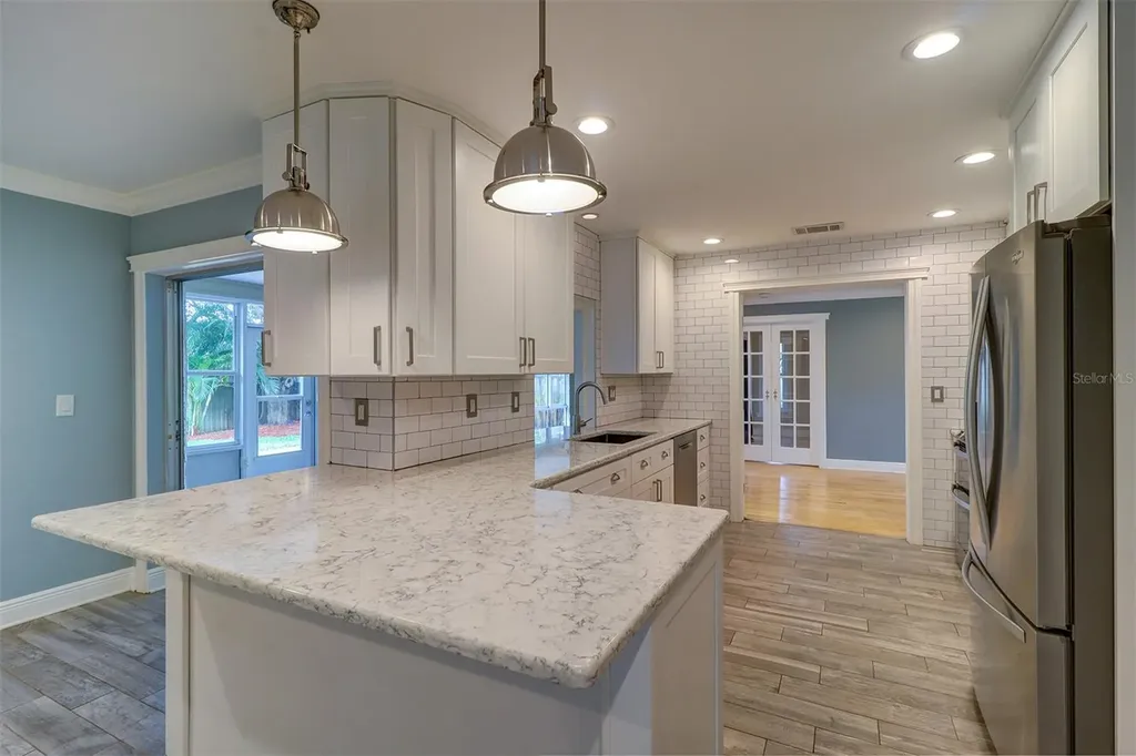 2958 Meadow Wood Drive Clearwater FL 33761