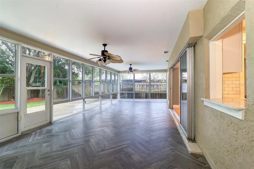 2958 Meadow Wood Drive Clearwater FL 33761
