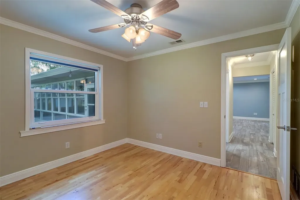 2958 Meadow Wood Drive Clearwater FL 33761